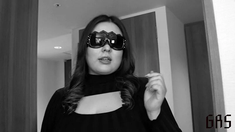 【Kカップ】ヌルヌル超乳中出しオイルマッサージ 桜じゅり