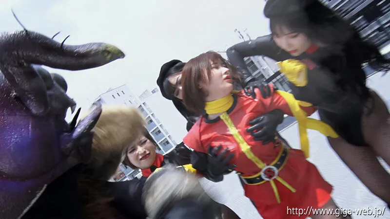 【星仲ここみ 涼花くるみ 皆川るい 愛沢あかり】逆襲の女戦闘員 電磁人間アタック編