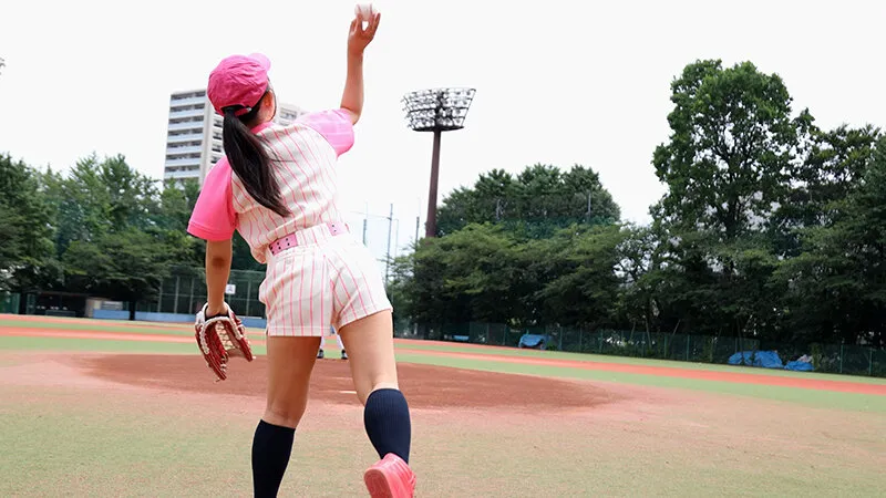 【愛川夢奈】【JK】弱小野球部所属 現役ピッチャーゆめな18歳 祝AVデビュー