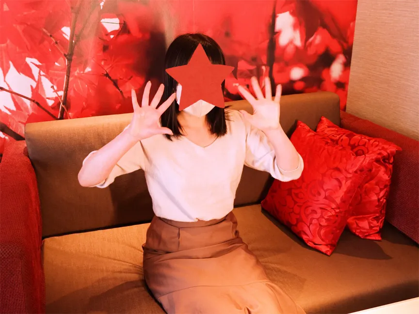 清楚な小柄ちゃんひたすらダンス練習見学実験