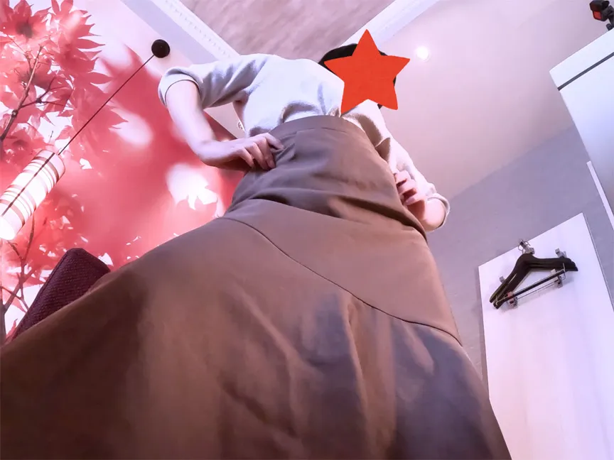 清楚な小柄ちゃんひたすらダンス練習見学実験