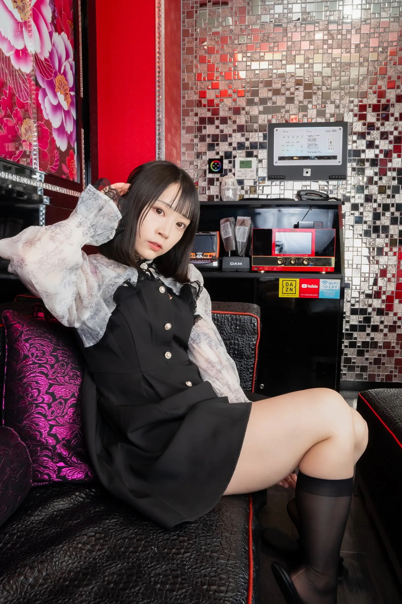 【塩めろん。】【JC】デリヘル呼んだら推しが来た