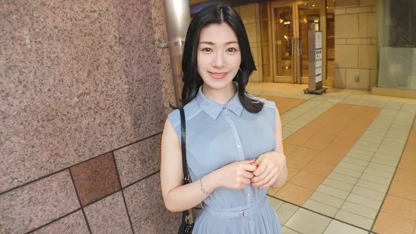 【響かれん】マジ軟派、初撮。 2086 【おっとり美人のエロギャップ】【丁寧に奥まで咥え込む正座フェラ】大人の色気溢れる品のある女性を恵比寿でナンパ！！スケベな妄想ばっかりしてる変態デザイナーはおティンティンに飢えている？！肉付きのいい透き通るような白肌にエロすぎるプロポーションは勃起不可避！！！