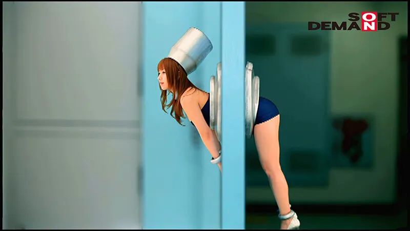 【昆童虫】【 AI リマスター版 】「あたし、ドアノブ…」 鍵穴マンコ 成瀬心美