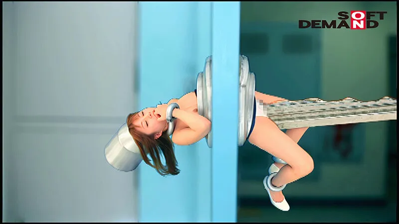 【昆童虫】【 AI リマスター版 】「あたし、ドアノブ…」 鍵穴マンコ 成瀬心美