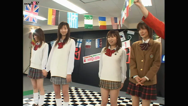 【楓アイル CHACO 里美りん 青山ちえり】【例のプール】【AIリマスター】CHACO率いる元アイドル軍団と紅白対抗ちょっとHな大運動会