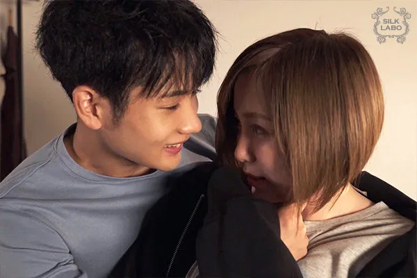 【明里ともか 卯水咲流 田中ねね】Romantic album page2【林太一 千歳小梅 上原千明】