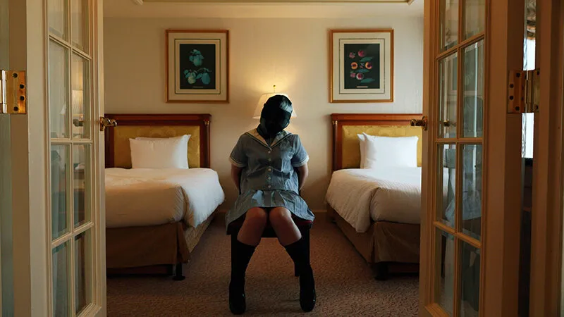 【全頭マスク】口淫授業 皆月ひかる