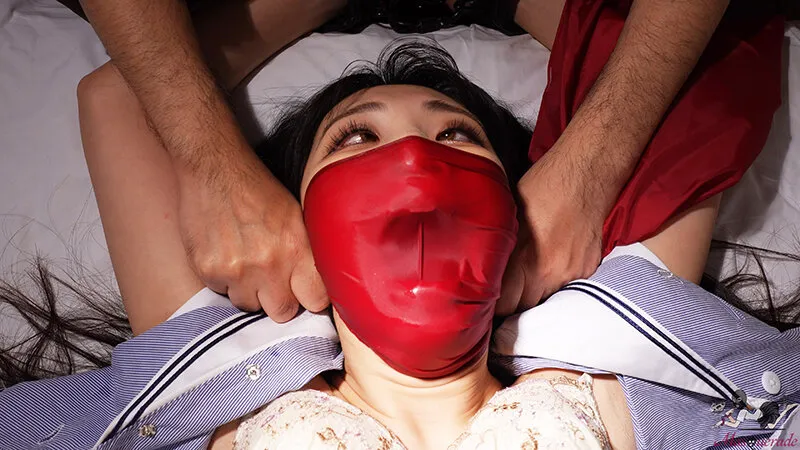 【全頭マスク】口淫授業 皆月ひかる