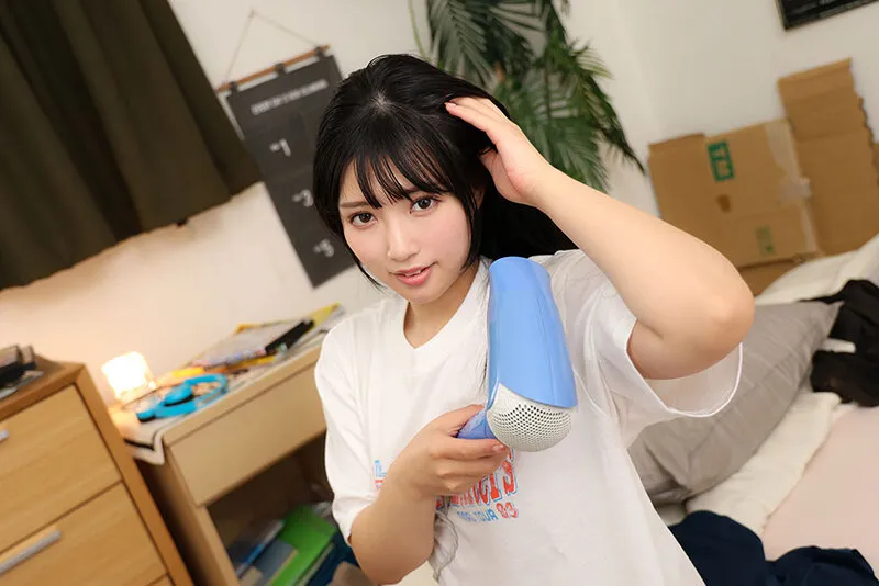 【宮城りえ】【ヒップ100cm】【VR】姉の友達が僕の家庭教師 開放的な性格でとにかく優しい先生のむっちりとした大きなお尻と下半身に毎日のように癒され甘える