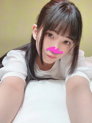 【JD】顔出し！素人女子大生【限定】脱いだら天然Ｇカップ１年生 りおちゃん　純粋19才にもも色ぷっくり乳輪巨乳の逸材！乳ま●こで初パイズリ。膣奥突かれて激イキ痙攣☆