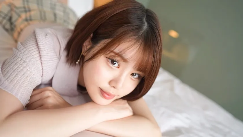 【綾瀬もか】マジ軟派、初撮。 2103 小柄なくりくり黒目の美少女子大生を新宿でナンパ！箱の中身はなんだろな！ゲームで高額賞金！？あれよあれよという間にエスカレートしていって！？このルックスで幼い喘ぎ声！反則です！