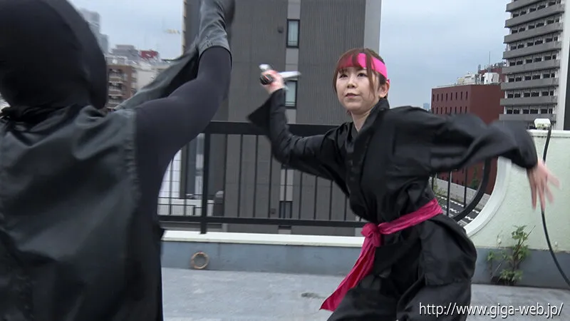 インテリヒロイン陥落 影神戦隊セイニンジャー ～屈辱の契約書～ 松宮ひすい