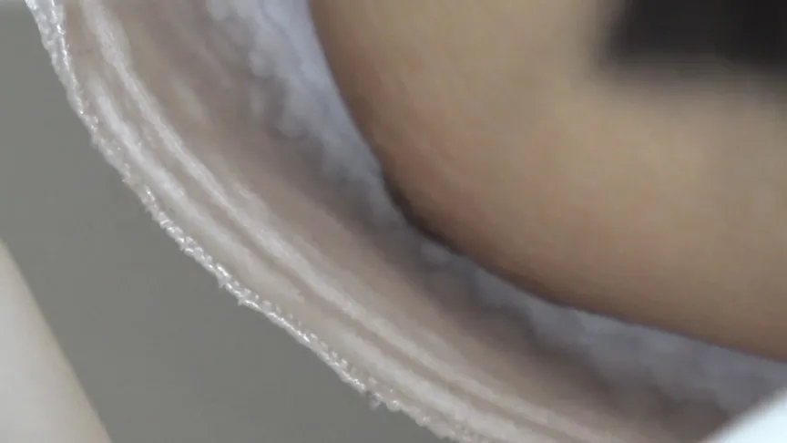 【盗撮】ぶるんぶるんエロパイ解禁！！【新規4名】＃152■胸チラ■総勢5名のモミモミ+母乳噴射+ハイハイレース！！