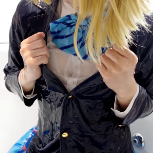 【百合瀬ゆい】【ラブライブ！小泉花陽】ローションで遊ぶか●ちん