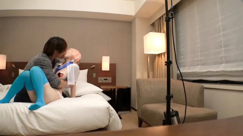 【飛鳥りん】【人気レイヤー×個撮】DMで口説き落とした美巨乳レイヤーとハメ撮り☆えろ衣装のピンク髪美少女が膣奥突かれて無限イキ！！どろ～り精液まみれの顔をドアップ激写☆