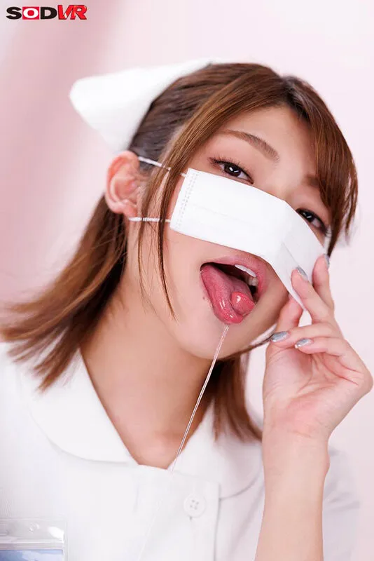 【VR】【8K】採精室で既婚者チ●ポを丸ごと飲み込むイラマ好きスプタン痴女ナース 安堂はるの