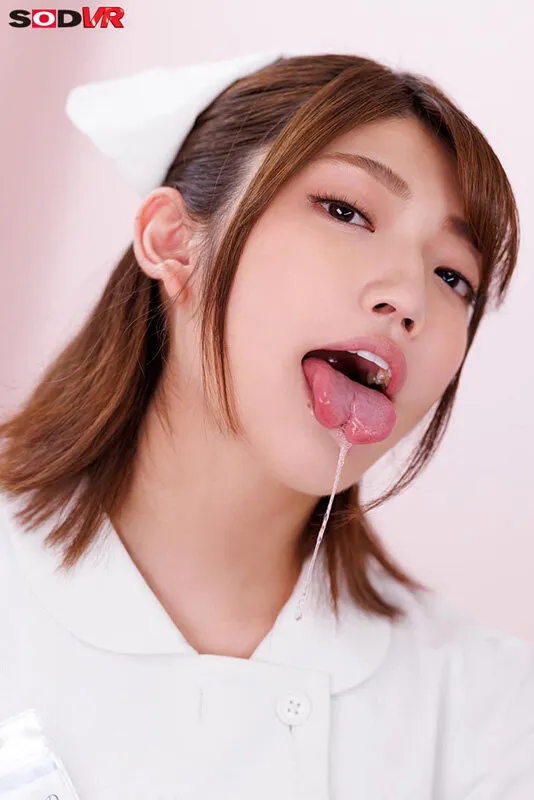 【VR】【8K】採精室で既婚者チ●ポを丸ごと飲み込むイラマ好きスプタン痴女ナース 安堂はるの