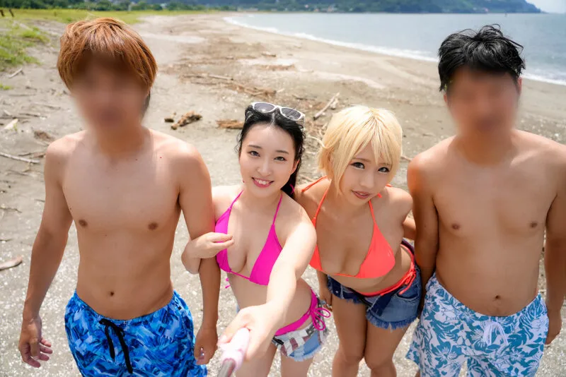 【松本いちか 倉本すみれ 乙アリス 月野かすみ】マジックミラー号×Materiall灼熱の夏！SEXonTheビーチを夢見る男たちを逆ナンパ＆連続中出しSEX4時間スペシャル