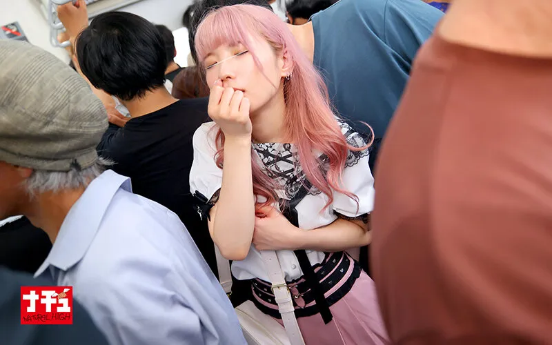 【希咲那奈】【地雷系女子】ミニスカ生足羞恥8 短いスカートをめくってバックからやりまくれ！ 細足ゴシックJD