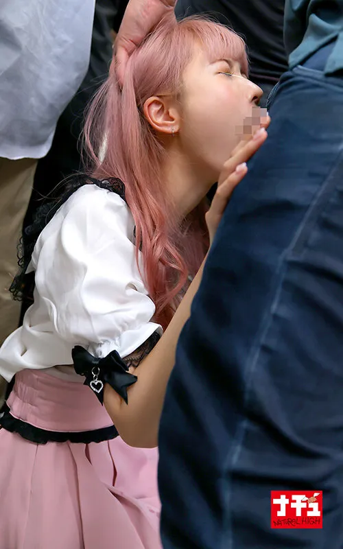 【希咲那奈】【地雷系女子】ミニスカ生足羞恥8 短いスカートをめくってバックからやりまくれ！ 細足ゴシックJD