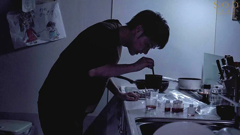 【弟×姉近親姦レイプ】我が家の王様にキメセク・リベンジ 常に上から目線の偉そうな姉に復讐のつもりで100倍濃縮された性欲増強剤を与えたら、ガンギマリ雑魚マ×コ堕ちし、弟ながら勃起した。神木麗