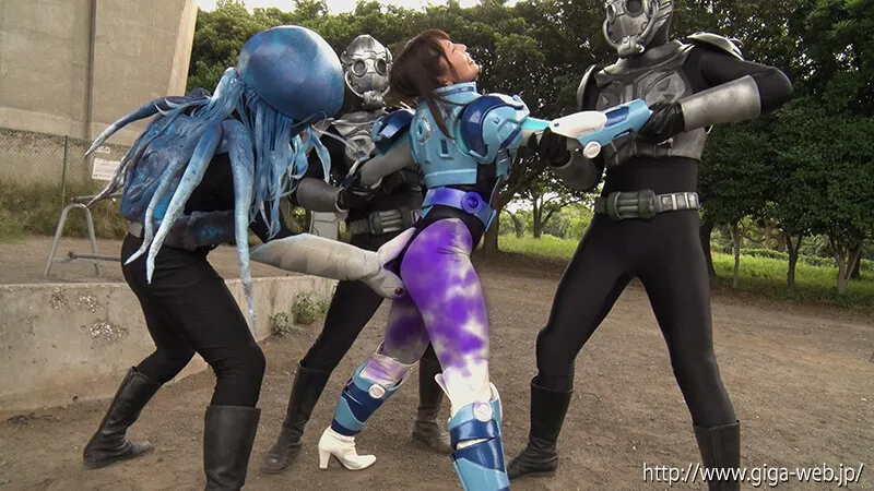 聖獣神グレートゲイザー 最弱ヒロインを狙え ～狙いはゲイザーマーメイド～ 美丘さとみ