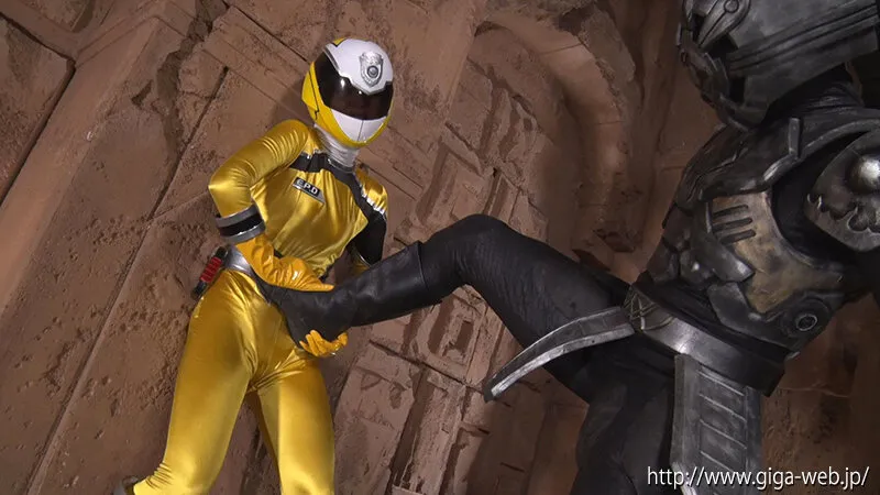 ヒロインを倒せ！ボクの考えた究極怪人 ～盗人怪人テグセワルVSソルジャーイエロー～ 渚みつき