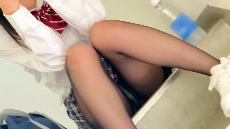 【雫月心桜】黒パンストミニスカちゃん【JK ストーキング・拉致監禁・中出し昏睡レイプ動画流出】