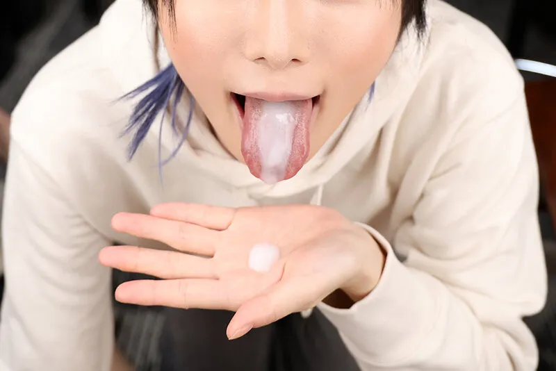 【松丸香澄】【VR】【8K VR】大学に馴染めずいつも一人の僕と仲良くしてくれる優しいイケメン君の秘密 男になりたい♀×かっこいい男に憧れる♂、誰にも内緒のBL？ストーリー かーくん