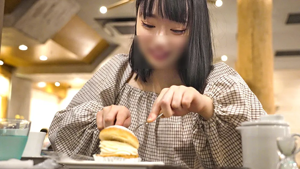 顔出し！素人女子大生【限定】黒髪ショートの巫女美女21歳 りこちゃん　純粋大人しそうに見える彼女をディルド電マで頭とぶまで**し抜く！！アヘ！オホ逝き連発アクメ