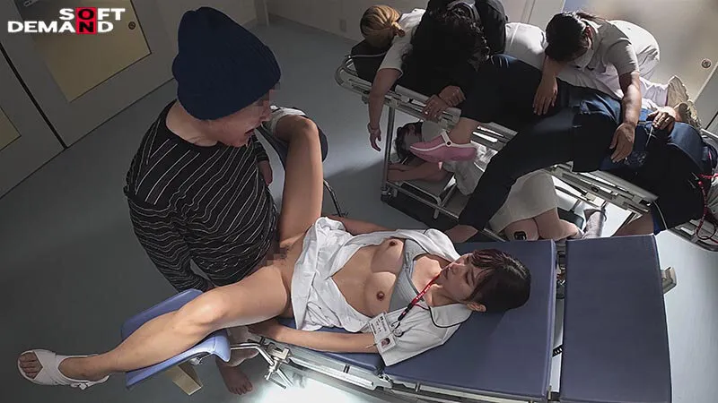 時間を止められる男は実在した！～死の淵から帰って来た男 白衣の天使にお礼の種付けファック 病院占拠SP～