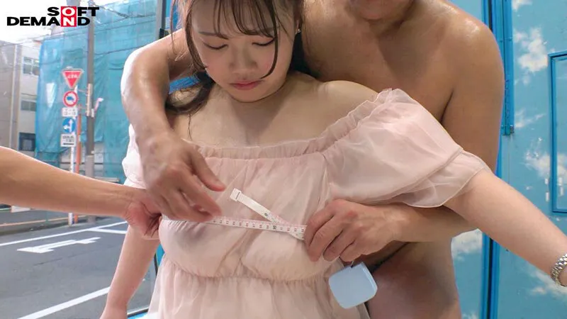 【愛野ひなた 四乃宮もも 白橋りほ 他】マジックミラー号 平均年齢19.6歳！！【オフショル女子大生限定】初めてのDEEP乳揉み！恥ずかしいけど吐息を漏らしちゃう おっぱい敏感娘は生ち○ぽだって受け入れちゃう？？鎖骨の綺麗な素人娘5名全員SEX収録