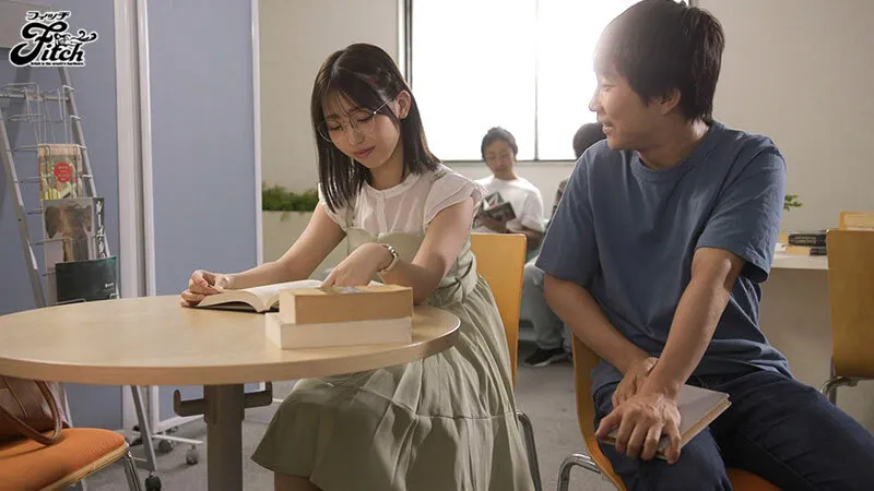 隠れ肉食系の文学女子に淫語を囁かれねっとり甘責めされて食べられる。 卯佐美りん