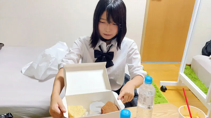 【内田真綾 紺野みいな 四宮繭】【JK】【あなたのクラスの地味かわいい子】陰キャオタク女子。もれなく全員エロい体なうえ性欲強すぎたので中出しで分からせ！