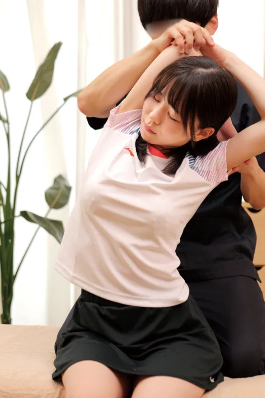 【柏木こなつ】Kバドミントン選手【バド部JK 違法整体・盗撮・セクハラ施術・中出しレイプ動画流出】