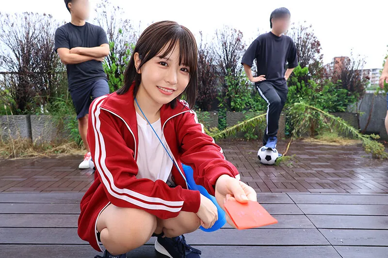 【VR】【8K VR】強豪サッカー部を支える健気で心優しい性欲処理担当マネージャーが部活終わりに使い捨てオナホールにされています。 柏木こなつ