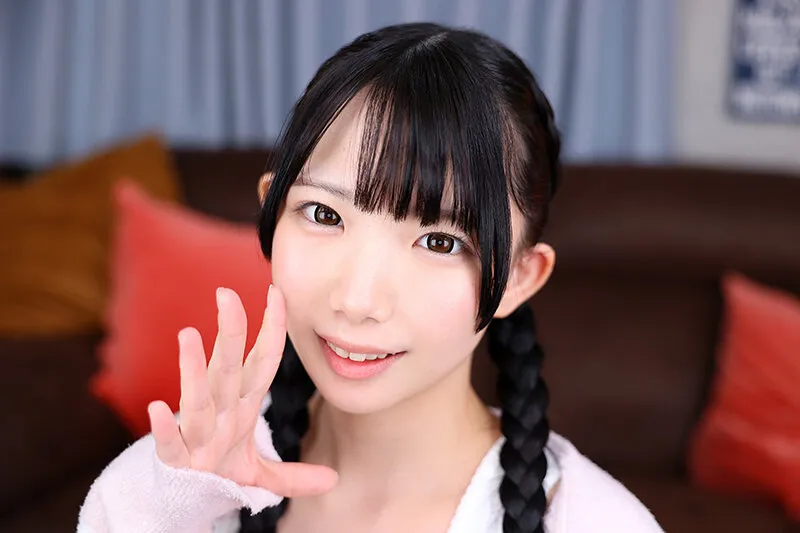 【JK】【VR】【8K VR】透き通る肌とピュアな童顔ロリJ系との覚えたて幼穴で中イキ中出し孕ませセックス！ 南日菜乃