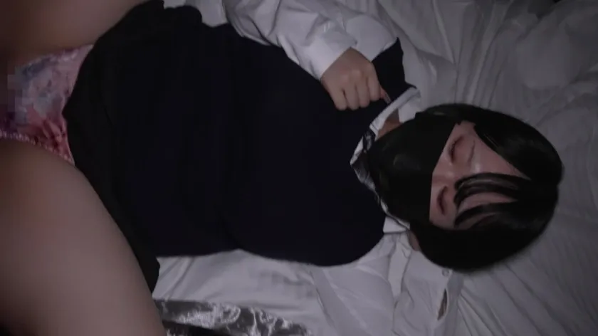 【JK】【国宝級美少女】発育良すぎて電車に乗るとイケない事されがちな、Gカップ超爆乳の王道黒髪ショートカット美人(19)