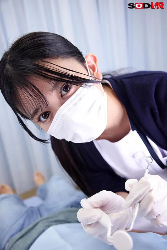 【VR】【8K】マスク美人の歯科助手が治療が終わるとヌイてくれる。かりんさん（21）