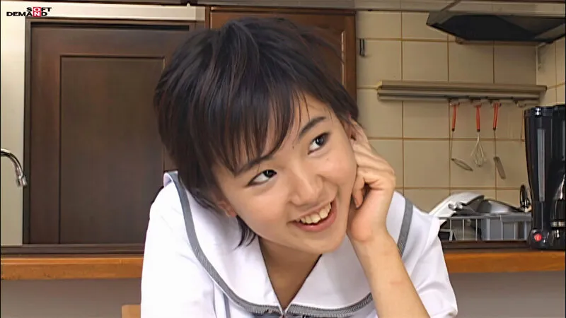 【JK】【AIリマスター】芸能人 あいださくら 失禁