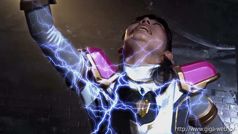 【宇流木さらら】ヒロインハンティング 騎神戦隊レジェンミラー ホワイトユニコーン編 宇流木さら