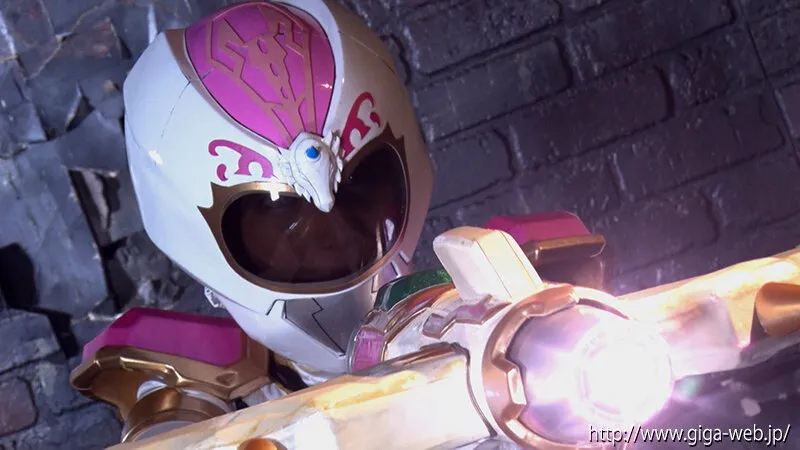 【宇流木さらら】ヒロインハンティング 騎神戦隊レジェンミラー ホワイトユニコーン編 宇流木さら