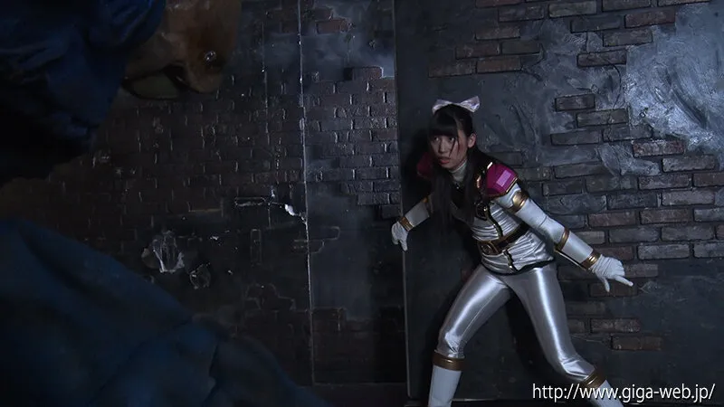 【宇流木さらら】ヒロインハンティング 騎神戦隊レジェンミラー ホワイトユニコーン編 宇流木さら