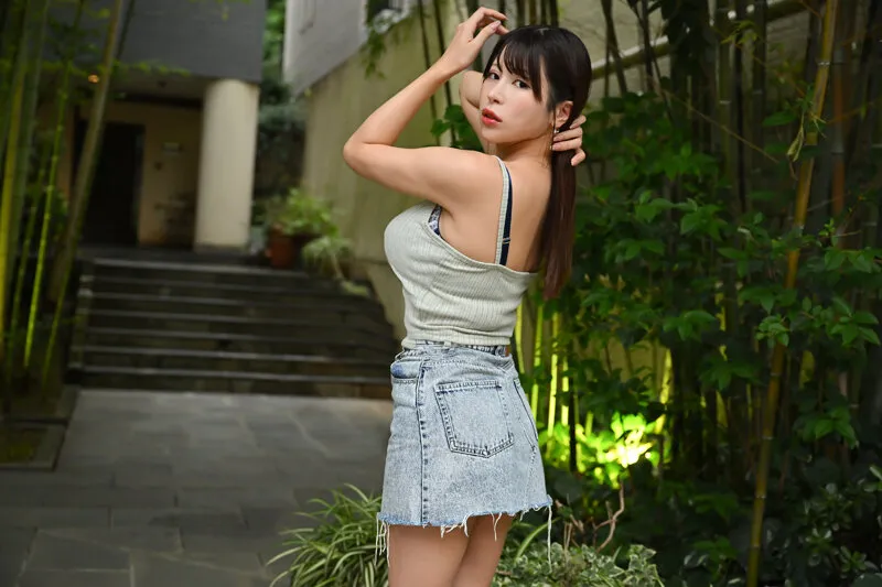 【VR】シン・肉感追尾VR！！【超肉感追尾特化】付けまわされ自宅押し込み逆レイプ！！涎・体液に塗れながらキンタマ袋がカッラポになるまで搾取されまくったボク…