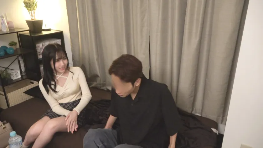 百戦錬磨のナンパ師のヤリ部屋で、連れ込みSEX隠し撮り 386 チ○コ舐めるの大好き！コールセンターで働く低めエロボイス女子をマチアプでゲット！電マを当てながらのスパンキング＆奥ガン突きで腰を跳ねさせ大絶頂！