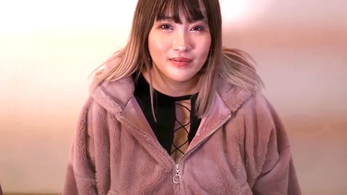 Kカップの爆乳ギャルっ娘のアクリル板越しのディープキス★激しいディルドオナニー。