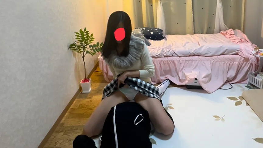 姉貴の友達の超美脚れいなさんに狙われてた！「電気アンマって子◯の遊びじゃんwそれで逝っちゃうの？w」