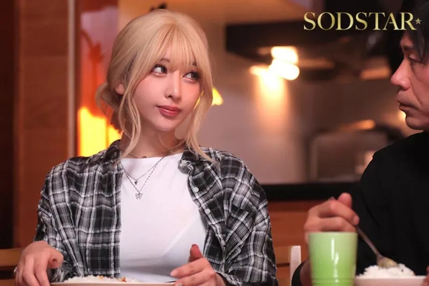 離婚したてのぼくがツーリングで出会った大型バイクにまたがるギャルライダーと意気投合し一晩中なまハメしまくって12回射精した 夏目響【特典映像収録版】