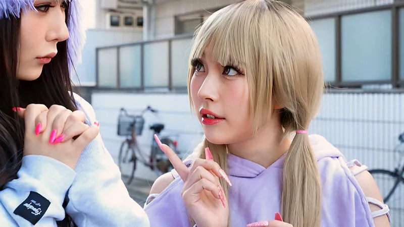 ★CHIBIぎゃるちゃんのしってるモン！★オトナになりたいチビギャルちゃんのちびっこマンコをお望み通りオトナマンコにしたったwww 涼花くるみ第1回監督作品 主演 皆月ひかる